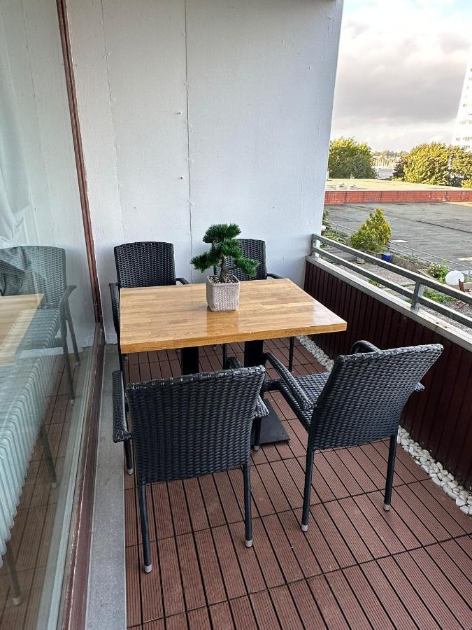 Ferienwohnung Wiking Yachthafen - Schleiblick Schleswig Exterior foto
